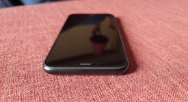 Fair
													Apple iPhone Xr - Unlocked, Black, 64 GB, A1984, photo 5 of 13