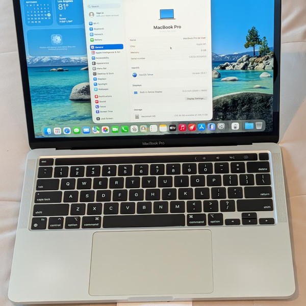 MacBook Pro 2020 - 13 inch - 256 GB, Silver, 8 GB, Apple M1