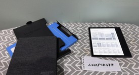 Mint
													Amazon Kindle Oasis 10th Gen - Gray, 8 GB, WiFi Only, photo 1 of 10