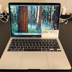 Good MacBook Air 2020 - 13 inch - 256 GB, Silver, 8 GB, Intel Core i3