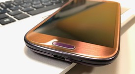 Good
													Samsung Galaxy S3 - Sprint, Purple, 16 GB, SPH-L710, photo 2 of 5