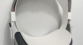 Mint
													Apple Vision Pro - 1 TB, photo 3 of 7