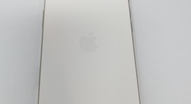 Mint
													Apple iPhone Air - Unlocked, Light Gold, 256 GB, A3260, photo 6 of 6
