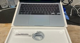 Good
													MacBook Air 2025 (M4) - 13" - Apple M4, Sky Blue, 256 GB, 16 GB, photo 2 of 5