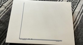 Mint
													MacBook Air 2025 (M4) - 15" - Apple M4, Sky Blue, 512 GB, 16 GB, photo 4 of 16