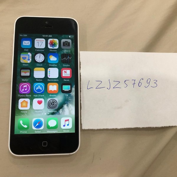 Apple iPhone 5C - Unlocked, 16 GB, White, A1532, GSM