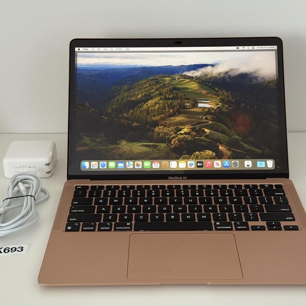 MacBook Air 2020 - 13 inch - 256 GB, Gold, 8 GB, Apple M1