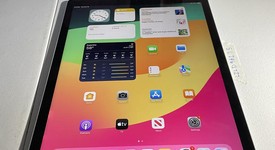 Good
													Apple iPad Pro 12.9" 2nd Gen 2017 - Unlocked, Gray, 512 GB, photo 1 of 7