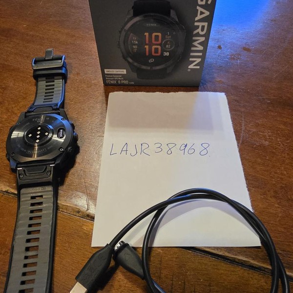 Garmin Fenix 8 Pro - Carbon Gray, AMOLED