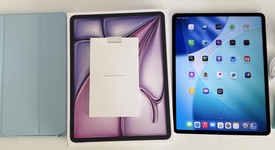 Mint
													Apple iPad Air 13" (M3) 2025 - Unlocked, Gray, 128 GB, photo 1 of 16