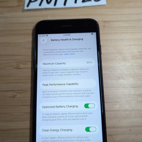 Apple iPhone SE 3rd Gen 2022 - Unlocked, 64 GB, Midnight, A2595