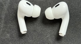 Used
													Apple AirPods Pro 2 - USB-C, photo 2 of 5