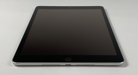 Fair
													Apple iPad 9th Gen - Wi-Fi, Silver, 64 GB, A2602, photo 4 of 7