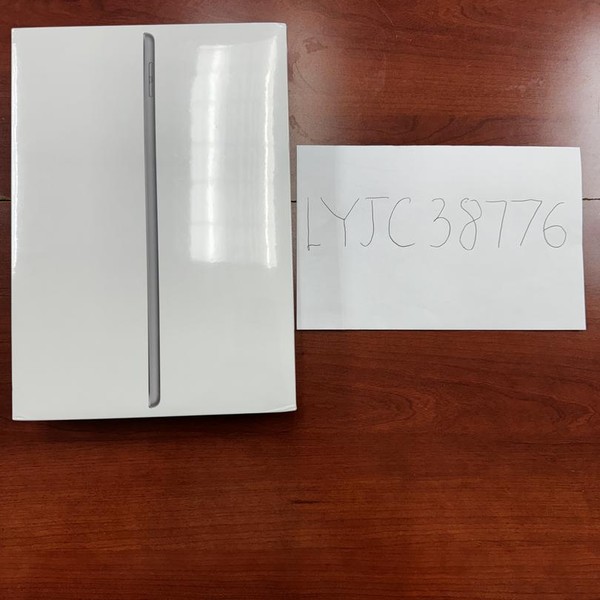 Apple iPad 9th Gen - Wi-Fi, 64 GB, Gray, A2602