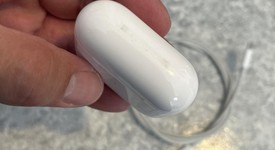 Used
													Apple AirPods 3rd Gen - Lightning Case, photo 2 of 4