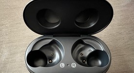 Used
													Samsung Galaxy Buds Plus - Black, SM-R175, photo 4 of 9