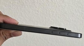 Mint
													Apple iPhone 15 Pro Max - Unlocked, Black, 256 GB, A2849, photo 3 of 7