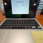Good MacBook Air 2020 - 13 inch - 256 GB, Silver, 8 GB, Intel Core i3