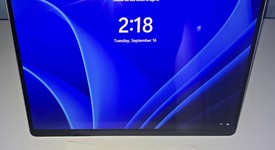 Mint
													Microsoft Surface Pro 11 - Platinum, 1 TB, 32 GB, photo 1 of 9