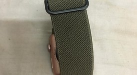 Good
													Apple Watch Series 3 42mm - Unlocked, Gold, A1861, Aluminum, photo 4 of 5