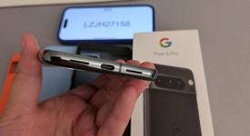 Mint
													Google Pixel 8 Pro - Unlocked, Obsidian, 128 GB, 12 GB, G1MNW, mmWave 5G, photo 3 of 7