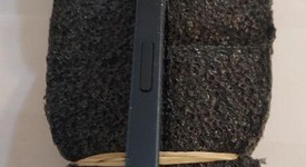 Good
													Apple iPhone 16e - Boost, Black, 128 GB, A3212, photo 4 of 6