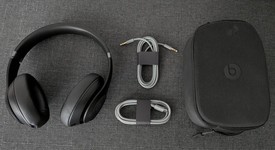 Used
													Beats Studio Pro - Black, photo 1 of 14