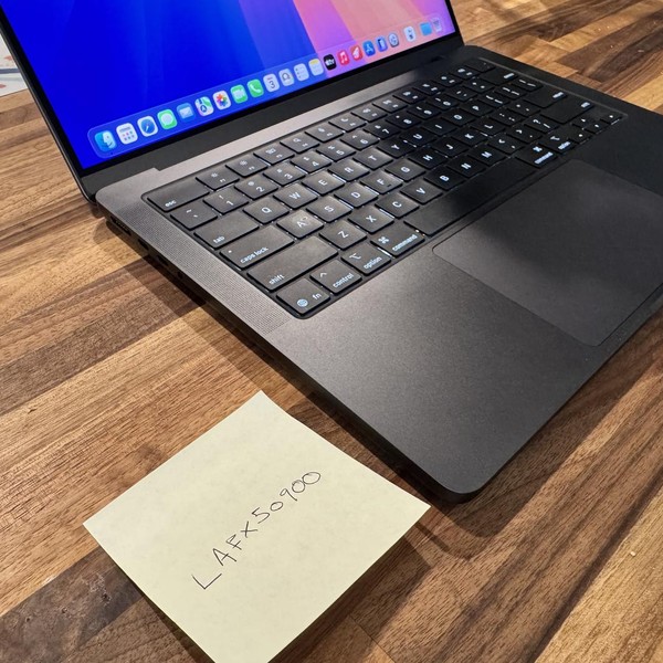 MacBook Pro 2025 - 14 inch - 512 GB, Space Black, 16 GB, Apple M5