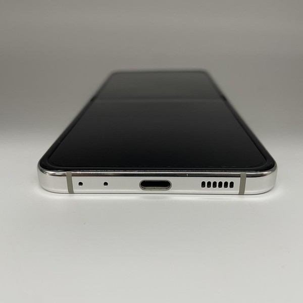 Samsung Galaxy Z Flip5 - T-Mobile, 256 GB, Cream, 8 GB, SM-F731U