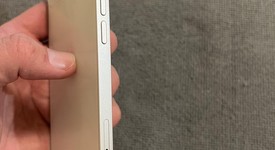 Mint
													Apple iPhone 13 - Unlocked, Starlight, 128 GB, A2482, photo 4 of 8