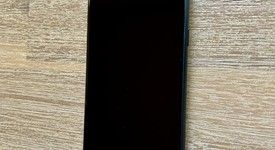 Good
													Apple iPhone SE 3rd Gen 2022 - Unlocked, Midnight, 256 GB, A2595, photo 4 of 8