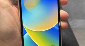 Mint
													Apple iPhone Xr - Unlocked, White, 64 GB, A1984, photo 4 of 5