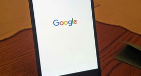 Good
													Google Pixel 2 - Unlocked, Black, 64 GB, Google Edition, photo 6 of 6