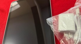 Good
													Apple iPad 10th Gen - Wi-Fi, Silver, 64 GB, A2696, photo 2 of 16