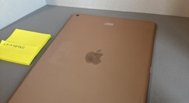 Fair
													Apple iPad 8th Gen - Wi-Fi, Gold, 128 GB, A2270, photo 4 of 5