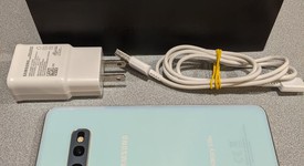 Good
													Samsung Galaxy S10e - AT&T, White, 128 GB, 6 GB, SM-G970U, photo 2 of 4
