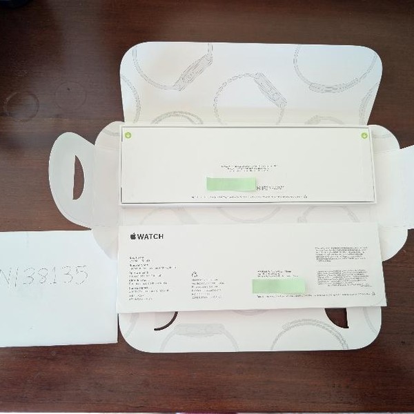 Apple Watch Series 10 42mm - Silver, A2997 - GPS, Aluminum