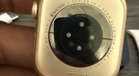 Mint
													Apple Watch Series 10 42mm - Unlocked, Rose Gold, A3001 - Cellular, Aluminum, photo 3 of 5