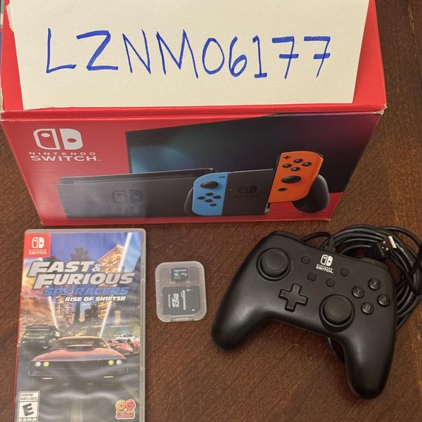 Nintendo Switch - 32 GB, Red & Blue