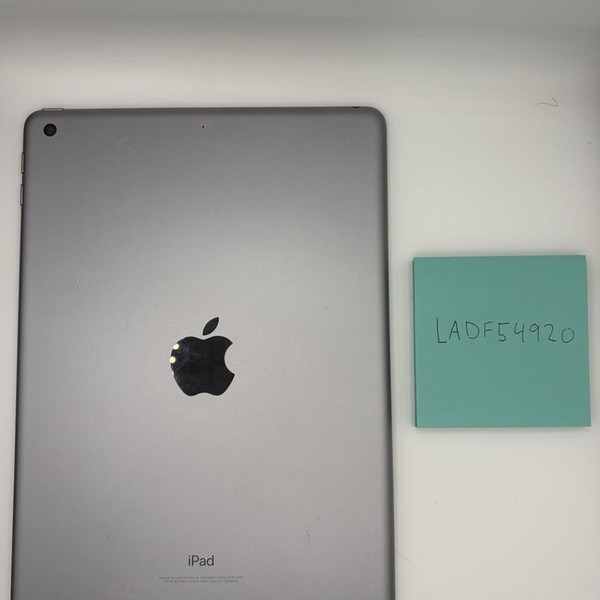 Apple iPad 5th Gen - Wi-Fi, 128 GB, Gray, A1822