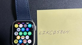 Good
													Apple Watch Series 4 40mm - Silver, A1977 - GPS, Aluminum, photo 1 of 8