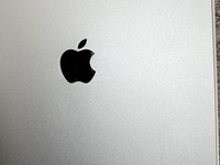 Apple iPad Pro 12.9" 6th Gen 2022
