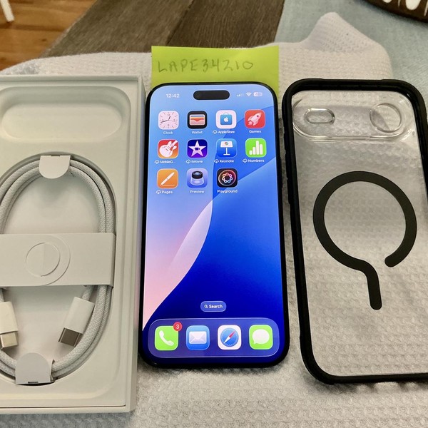 Apple iPhone Air - Unlocked, 256 GB, Space Black, A3260