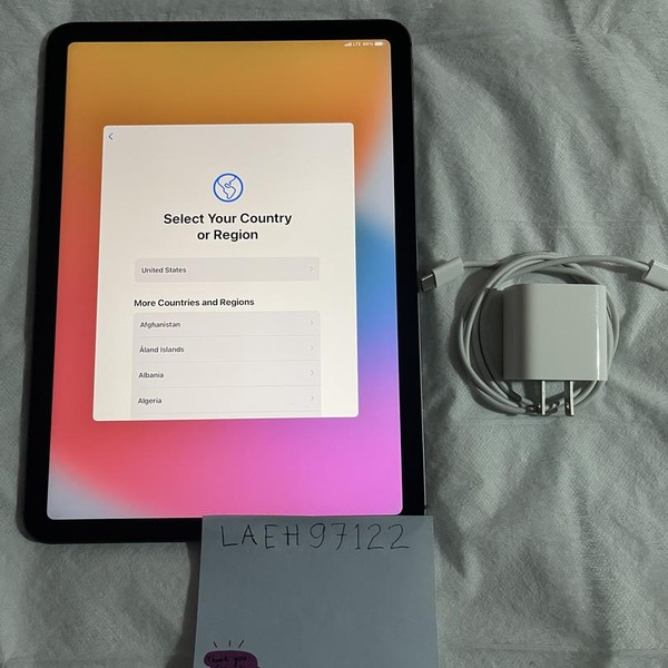 Apple iPad Air (4th Gen) - AT&T, 64 GB, Gray, A2324