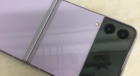 Good
													Samsung Galaxy Z Flip3 5G - Verizon, Lavender, 128 GB, 8 GB, SM-F711U, photo 2 of 6