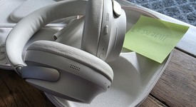Used
													Bose QuietComfort Ultra Headphones - White, photo 2 of 9
