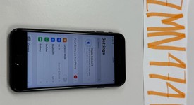 Mint
													Apple iPhone SE 3rd Gen 2022 - Unlocked, Midnight, 64 GB, A2595, photo 1 of 7