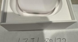 Used
													Apple AirPods 4th Gen - Active Noise Cancellation, photo 2 of 4