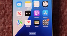 Mint
													Apple iPhone 16 Pro - Unlocked, Desert, 128 GB, A3083, photo 1 of 15