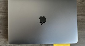 Good
													MacBook Pro 2020 - 13" - I5, Gray, 256 GB, 8 GB, photo 1 of 10